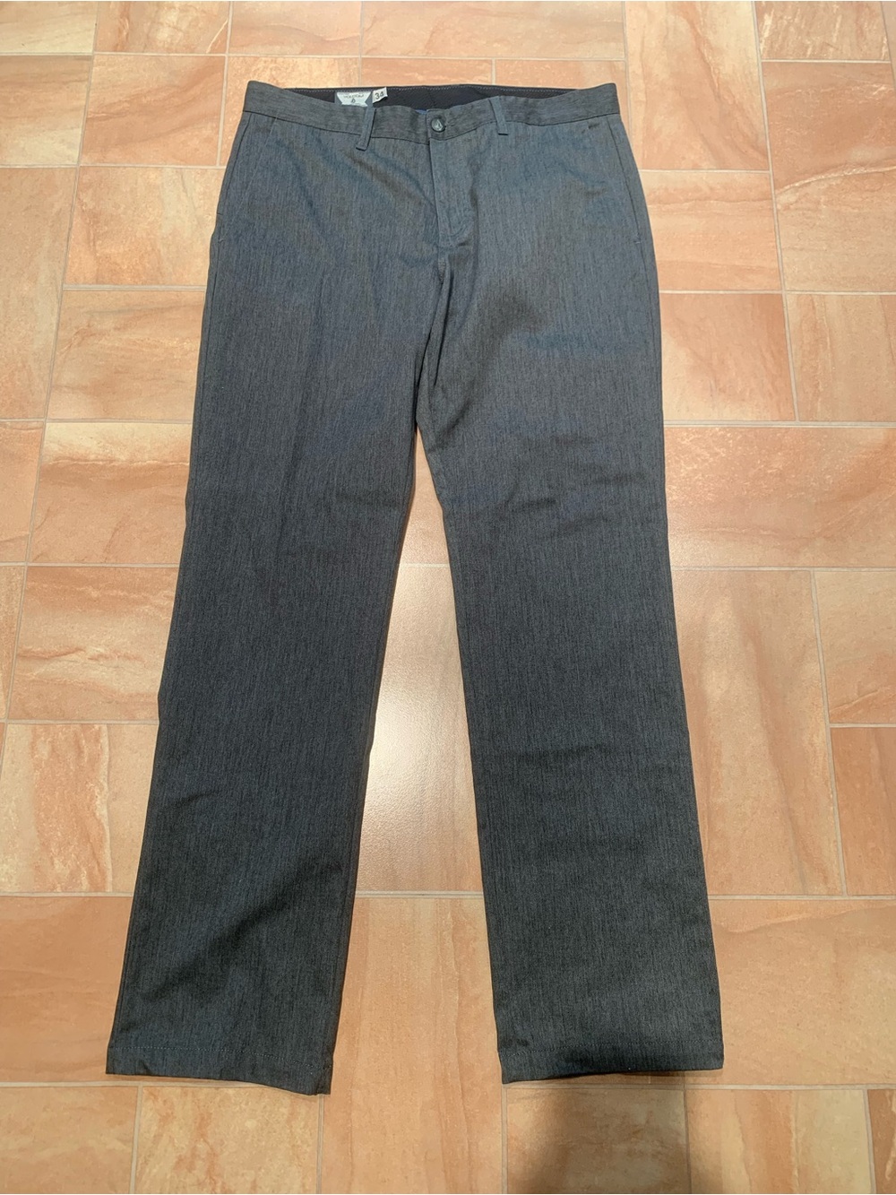Volcom Men's Gray Straight Leg 34W x 42L Chinos Pants
